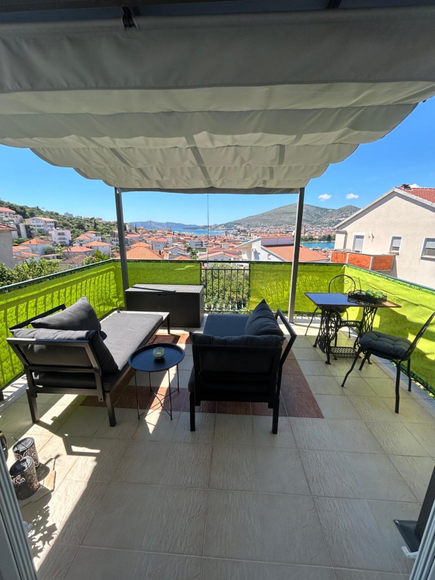 Apartment Salov Trogir Bagian luar foto